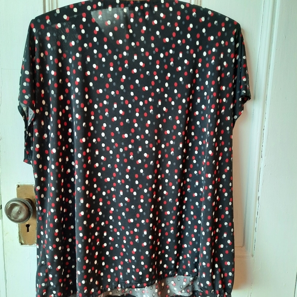 SUMMER SALE BUNDLE 3 TOPS FOR 16$ San Francisco top  , size XL - Picture 7 of 8